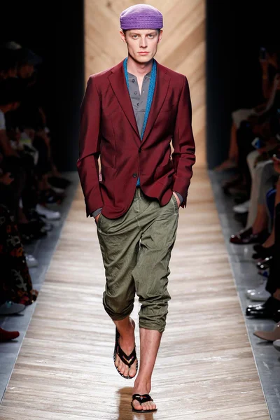 Look 21